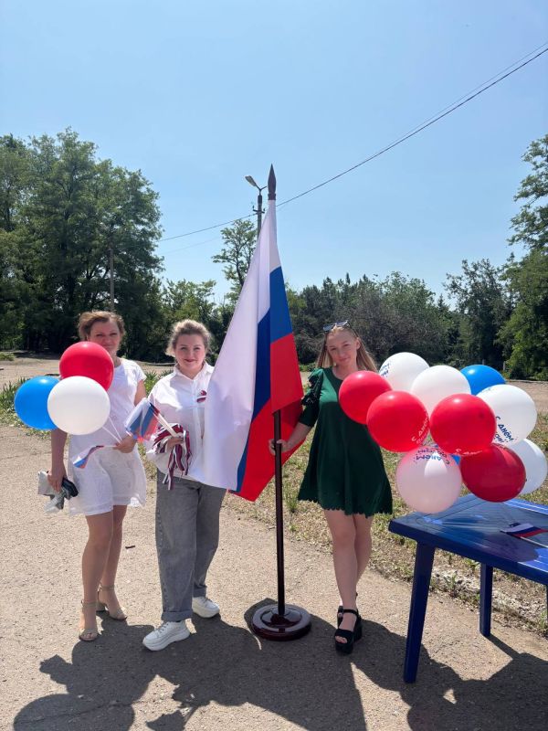 Юрий Будрин: 12 июня в нашей стране отмечается День России Юрий Будрин: 12 июня в нашей стране отмечается День России