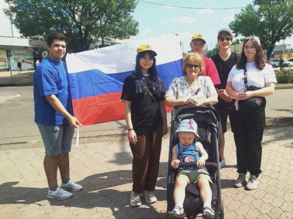 День России — это особенный праздник для всех нас! День России — это особенный праздник для всех нас!