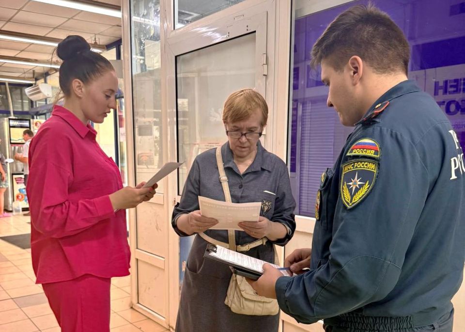 Иван Адамец: Профилактический рейд по пожарной безопасности прошел в Куйбышевском районе Иван Адамец: Профилактический рейд по пожарной безопасности прошел в Куйбышевском районе