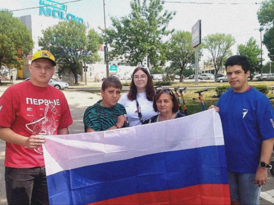 День России — это особенный праздник для всех нас! День России — это особенный праздник для всех нас!