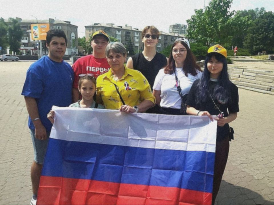 День России — это особенный праздник для всех нас! День России — это особенный праздник для всех нас!