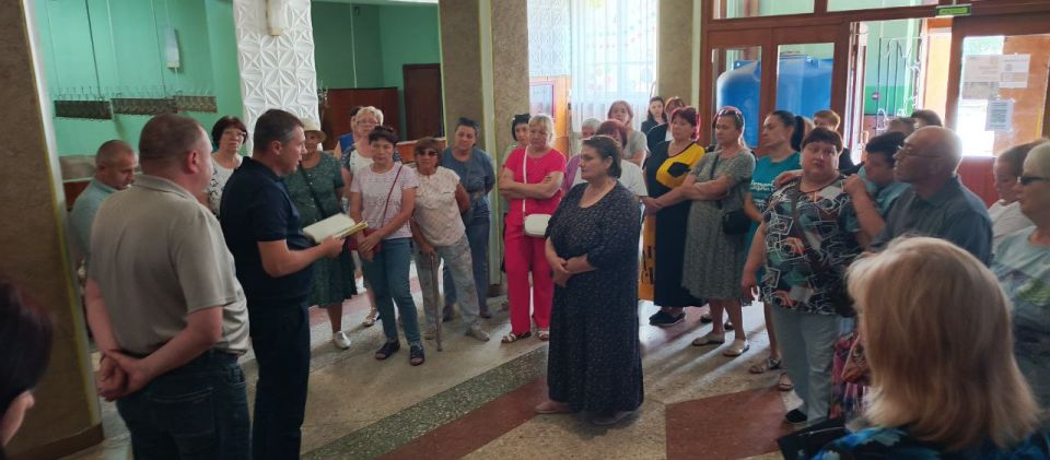 Юрий Будрин: Сегодня, 11 июня 2025 года, на территории микрорайона "Лидиевка" прошел сход с гражданами Кировского района Юрий Будрин: Сегодня, 11 июня 2025 года, на территории микрорайона "Лидиевка" прошел сход с гражданами Кировского района