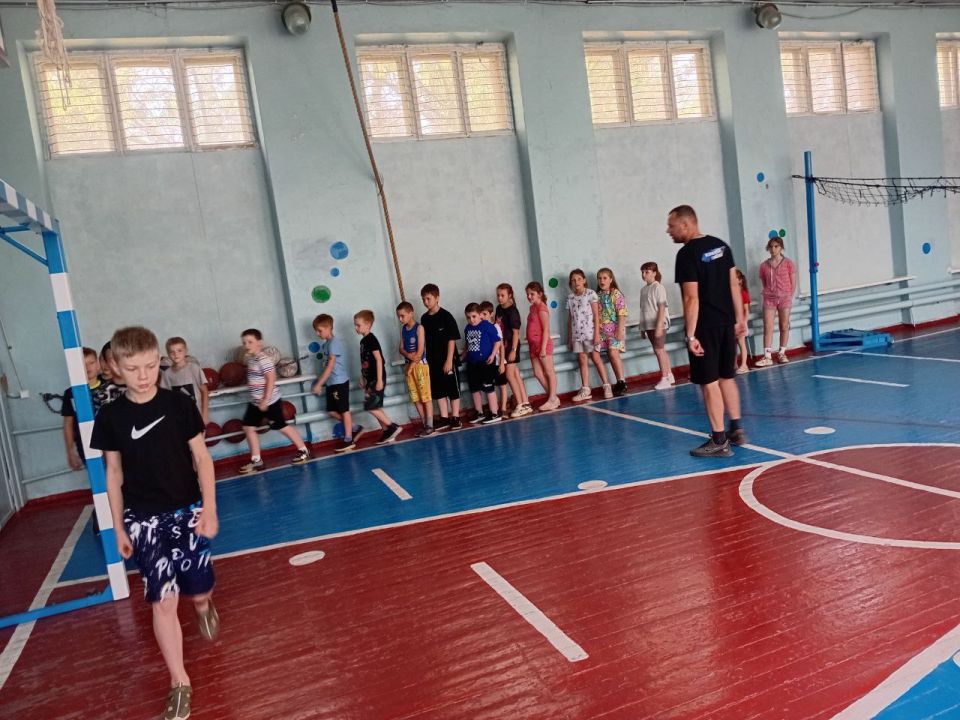 Месячник «Спортивный Донбасс» Месячник «Спортивный Донбасс»