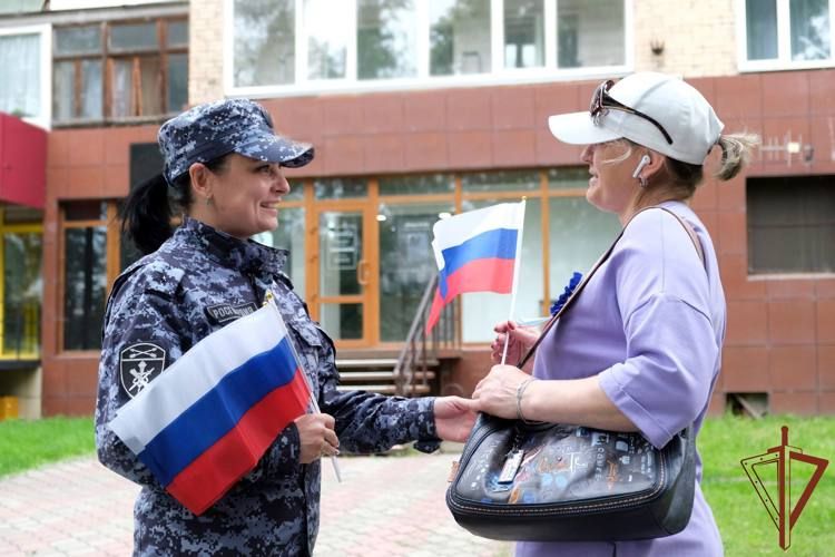 Росгвардия празднует День России Росгвардия празднует День России