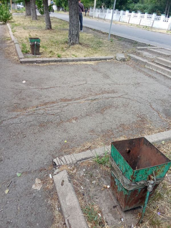 В Кировском активно ведутся работы по благоустройству В Кировском активно ведутся работы по благоустройству