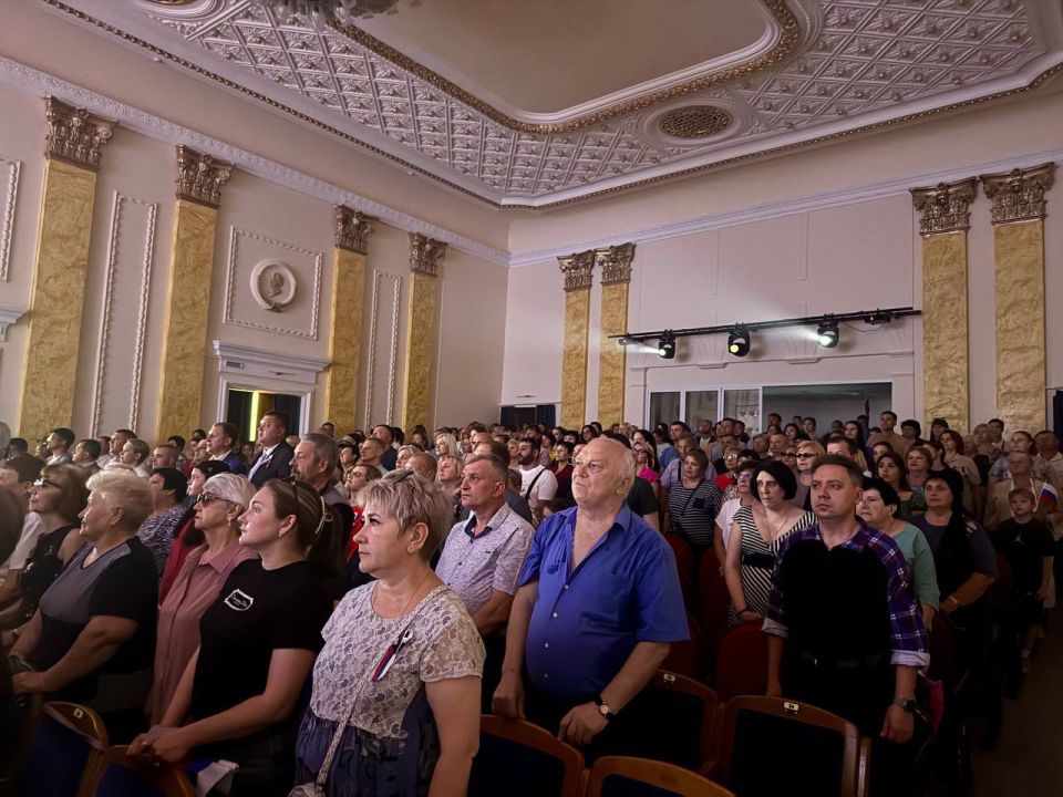 Александр Шатов: Шахтерск отметил День России! Александр Шатов: Шахтерск отметил День России!
