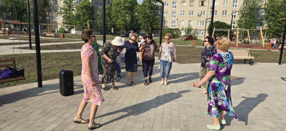 В такой прекрасный праздник, как День России, состоялся танцевальный вечер "Ах, это танго"! В такой прекрасный праздник, как День России, состоялся танцевальный вечер "Ах, это танго"!
