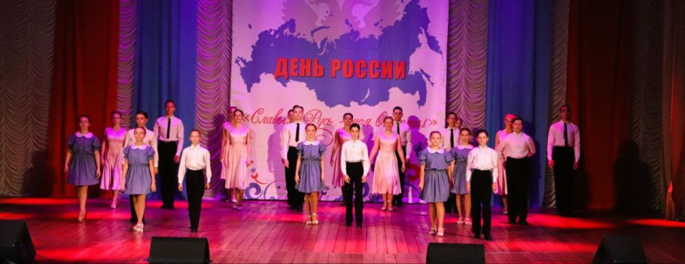 Игорь Мартынов: Праздничный концерт «С любовью о России!» Игорь Мартынов: Праздничный концерт «С любовью о России!»