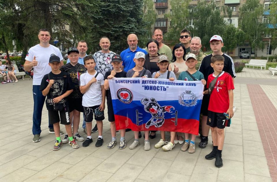 Виктория Жукова: Фото с мероприятия посвященного празднованию Дня России Виктория Жукова: Фото с мероприятия посвященного празднованию Дня России