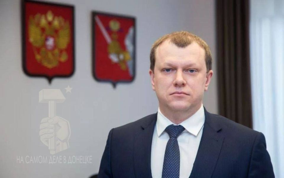Экс-председатель правительства Запорожской области Антон Кольцов стал врио главы Мариуполя Экс-председатель правительства Запорожской области Антон Кольцов стал врио главы Мариуполя