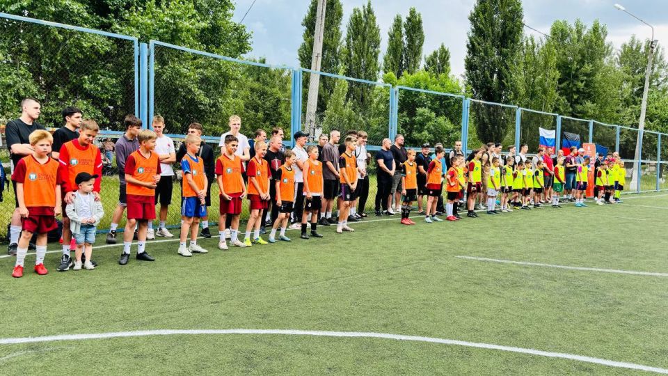 Александр Шатов: Сегодня в Шахтерске стартовал открытый летний чемпионат по футболу 5х5 Александр Шатов: Сегодня в Шахтерске стартовал открытый летний чемпионат по футболу 5х5