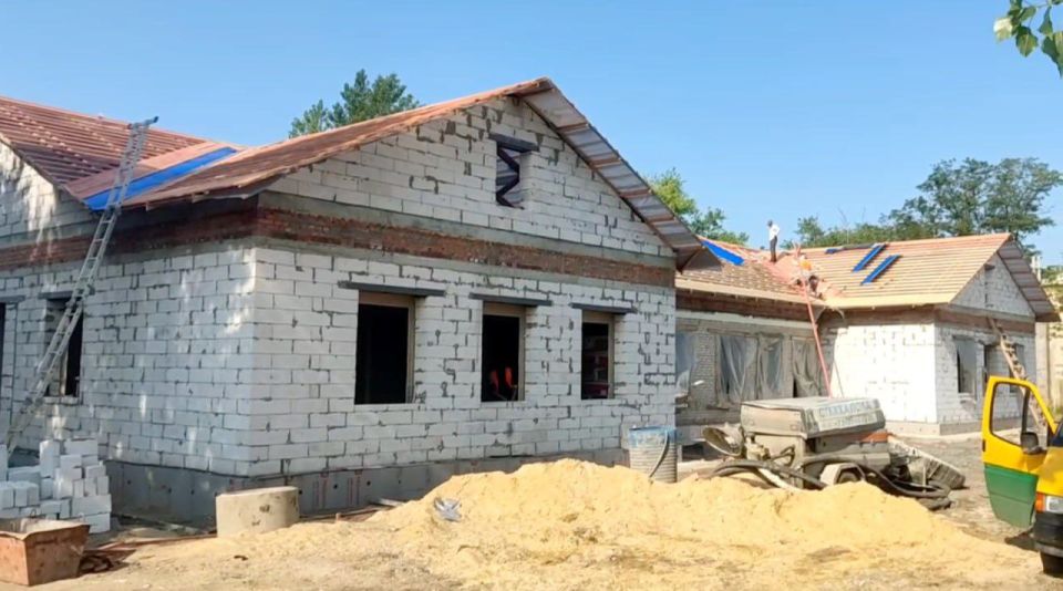 Василий Овчаров: В 2025 году в Новоазовском муниципальном округе обновят шесть школ и детский сад Василий Овчаров: В 2025 году в Новоазовском муниципальном округе обновят шесть школ и детский сад