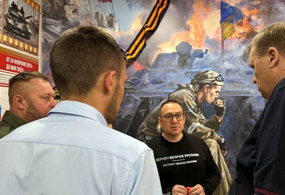 Андрей Крамар: Только вернулся из Горловки, где вместе с координатором нашего местного отделения Евгением Витальевичем Шубиным и заместителем главы администрации Алексеем Александровичем Ивахненко приняли участие в открытии... Андрей Крамар: Только вернулся из Горловки, где вместе с координатором нашего местного отделения Евгением Витальевичем Шубиным и заместителем главы администрации Алексеем Александровичем Ивахненко приняли участие в открытии...