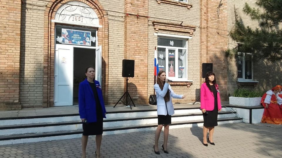 12-13 июня в учреждениях культуры Новоазовского муниципального округа прошли праздничные мероприятия ко Дню России 12-13 июня в учреждениях культуры Новоазовского муниципального округа прошли праздничные мероприятия ко Дню России
