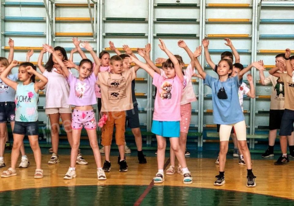 Месячник «Спортивный Донбасс» продолжается, вовлекая всё больше Дончан в атмосферу здорового образа жизни Месячник «Спортивный Донбасс» продолжается, вовлекая всё больше Дончан в атмосферу здорового образа жизни