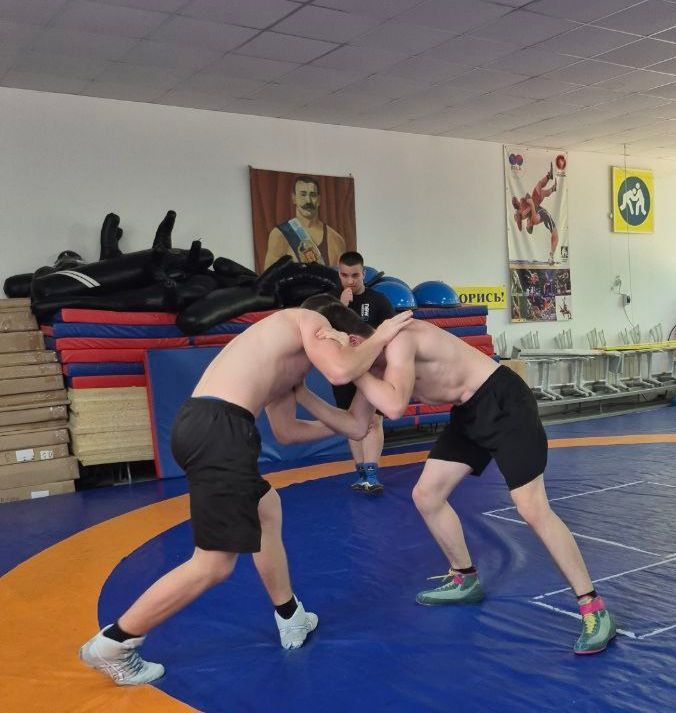 Месячник "СПОРТИВНЫЙ ДОНБАСС" Месячник "СПОРТИВНЫЙ ДОНБАСС"