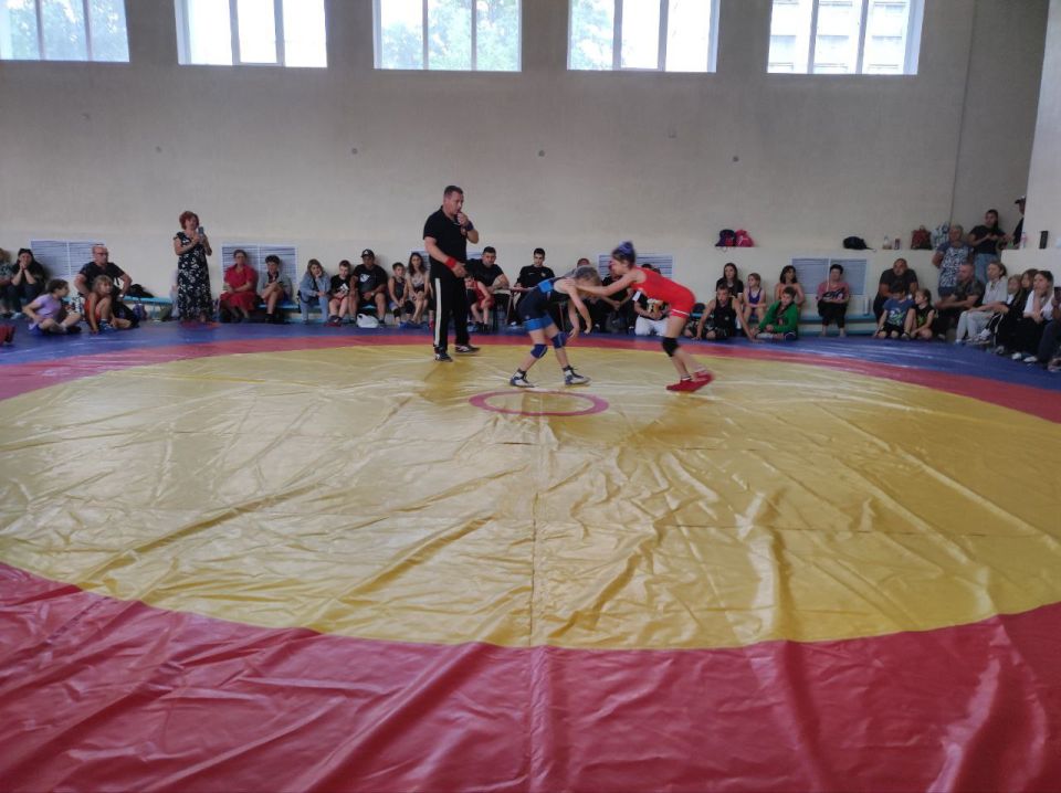 Месячник спорта «Спортивный Донбасс» Месячник спорта «Спортивный Донбасс»