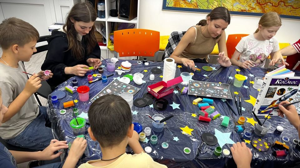 Игорь Мартынов: Летний вояж «Космос очаровывает» Игорь Мартынов: Летний вояж «Космос очаровывает»