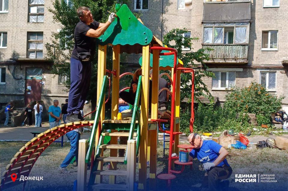 Субботник – маленькое, но важное дело, которое по силам каждому Субботник – маленькое, но важное дело, которое по силам каждому