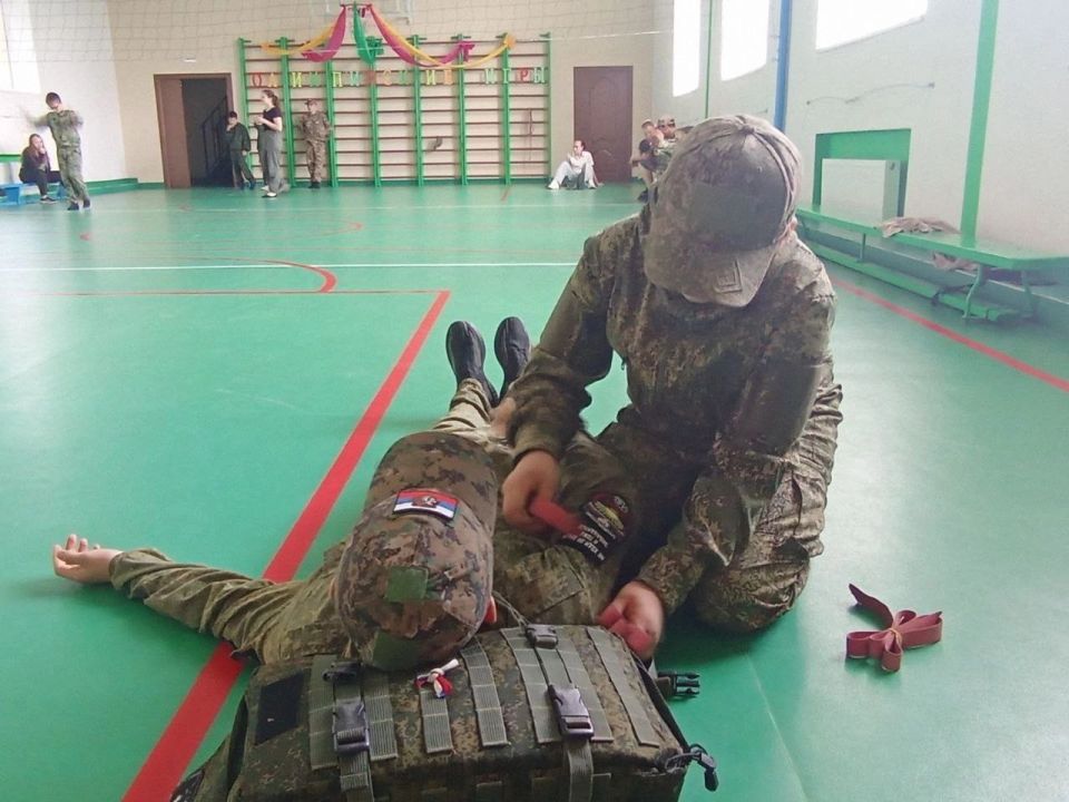 15.06.2025 Юнармейцы местного отделения г. Снежное ВВПОД "МОЛОДАЯ - ГВАРДИЯ ЮНАРМИЯ" ВПК «Оплот» 15.06.2025 Юнармейцы местного отделения г. Снежное ВВПОД "МОЛОДАЯ - ГВАРДИЯ ЮНАРМИЯ" ВПК «Оплот»