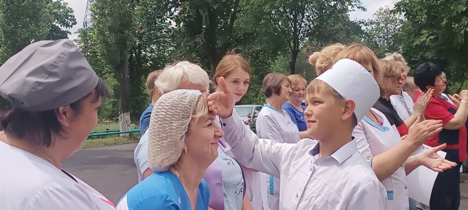 МБУ "Центр Культуры и Досуга города Дебальцево" имели честь выступить с торжественным концертом в Центральной Городской Больнице! МБУ "Центр Культуры и Досуга города Дебальцево" имели честь выступить с торжественным концертом в Центральной Городской Больнице!