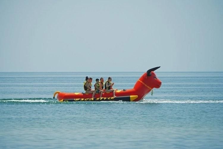 В приморских поселках ДНР стартовал курортный сезон В приморских поселках ДНР стартовал курортный сезон
