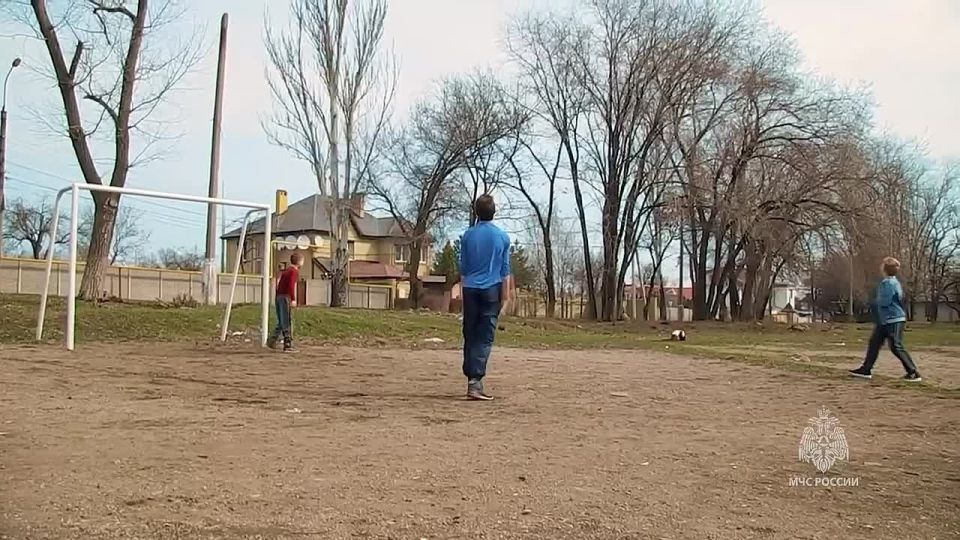   .      ?  , ?        |  