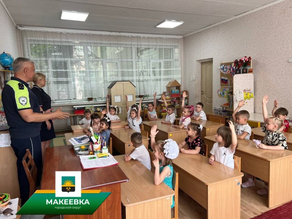 В Макеевке сотрудники Госавтоинспекции проводят профилактические мероприятия В Макеевке сотрудники Госавтоинспекции проводят профилактические мероприятия