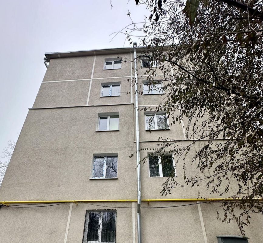 Строители Московской области завершают восстановление жилого дома в Приморском районе Строители Московской области завершают восстановление жилого дома в Приморском районе