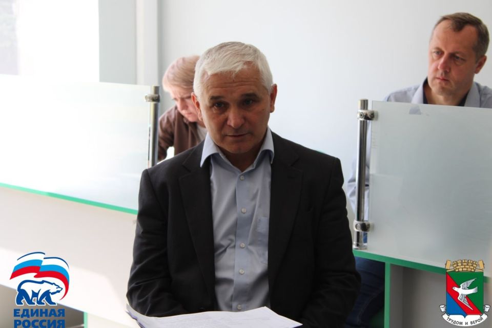 Заместитель главы администрации городского округа Горловка Игорь Горбатов провел прием граждан Заместитель главы администрации городского округа Горловка Игорь Горбатов провел прием граждан