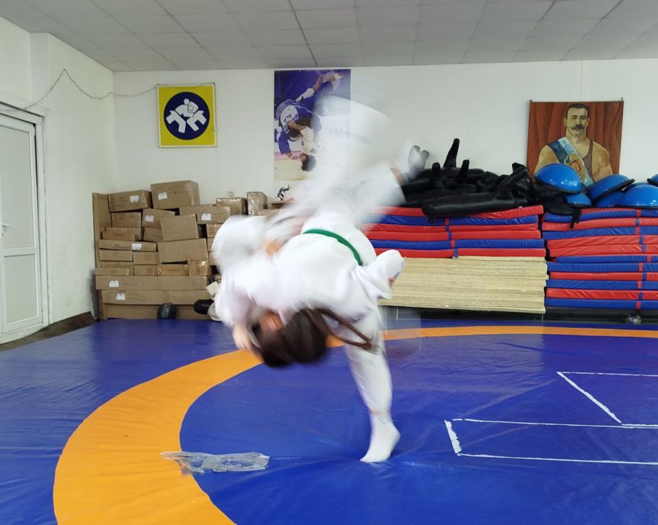 Месячник «СПОРТИВНЫЙ ДОНБАСС» Месячник «СПОРТИВНЫЙ ДОНБАСС»