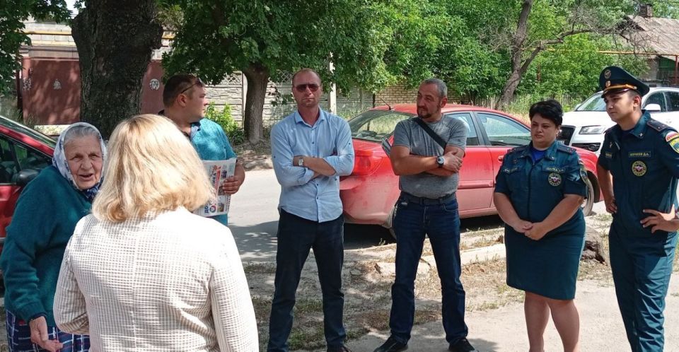 Наталья Бегуненко: В Петровском районе города Донецка продолжаются сходы с жителями Наталья Бегуненко: В Петровском районе города Донецка продолжаются сходы с жителями