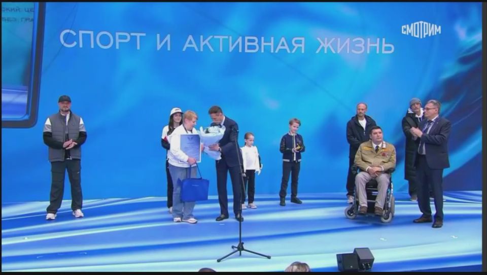 Филиал фонда «Защитники Отечества» поздравляет команду ДНР с заслуженным 3 местом в номинации «Спорт и активная жизнь» на Международном конкурсе «На крыльях»!
