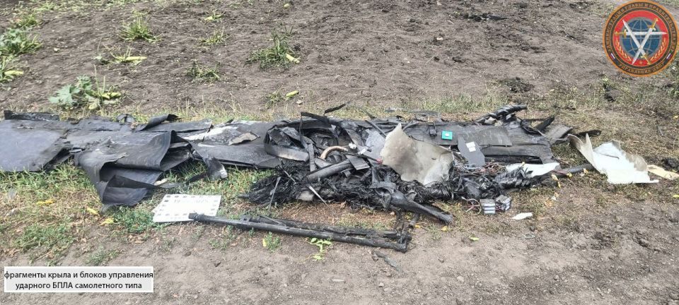 Последствия атаки ВФУ ударными БПЛА Шахтерского муниципального округа в ночь с 18 на 19 июня Последствия атаки ВФУ ударными БПЛА Шахтерского муниципального округа в ночь с 18 на 19 июня