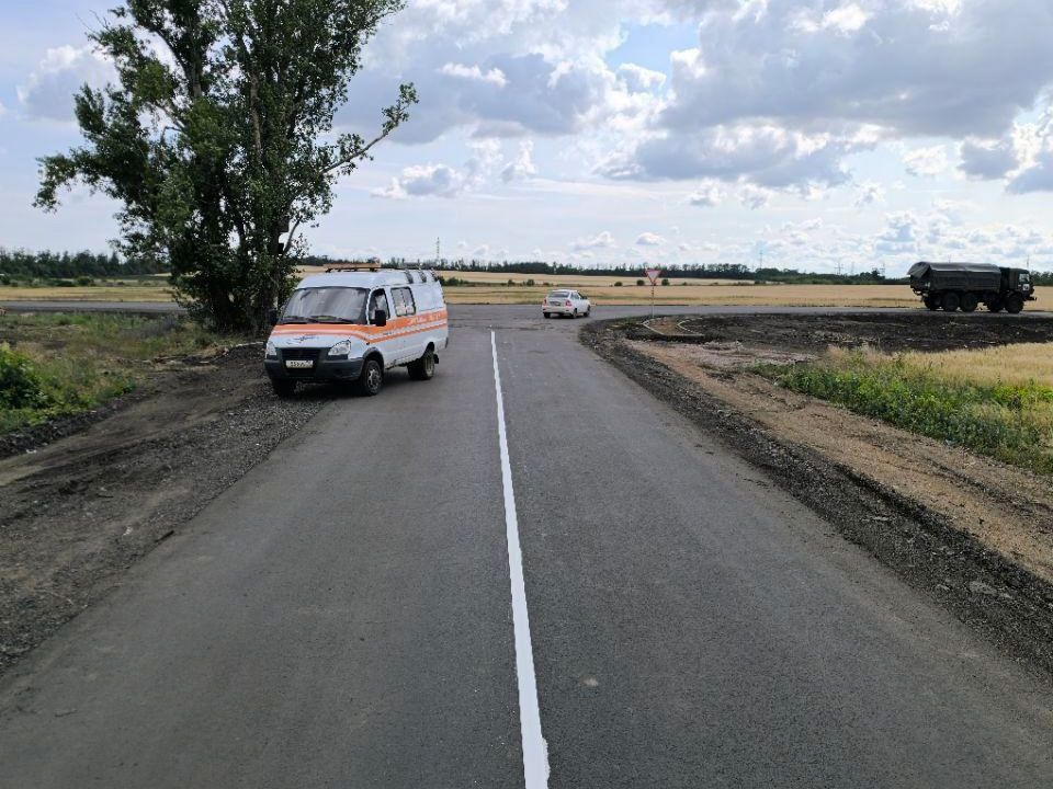 Завершили работы по нанесению горизонтальной разметки термопластиком на автодороге Менчугово - /21К-09 Завершили работы по нанесению горизонтальной разметки термопластиком на автодороге Менчугово - /21К-09