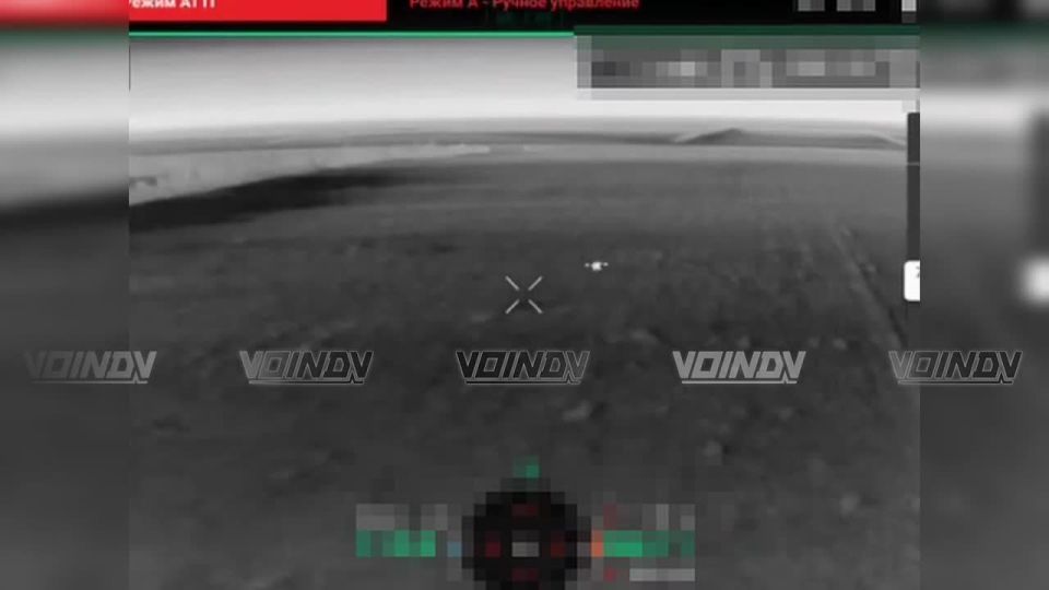 Расчёт БЛА 14 гвардейской бригады спецназа зрелищно убрал с воздушной трассы тяжёлый дрон ВСУ на Шахтёрском направлении