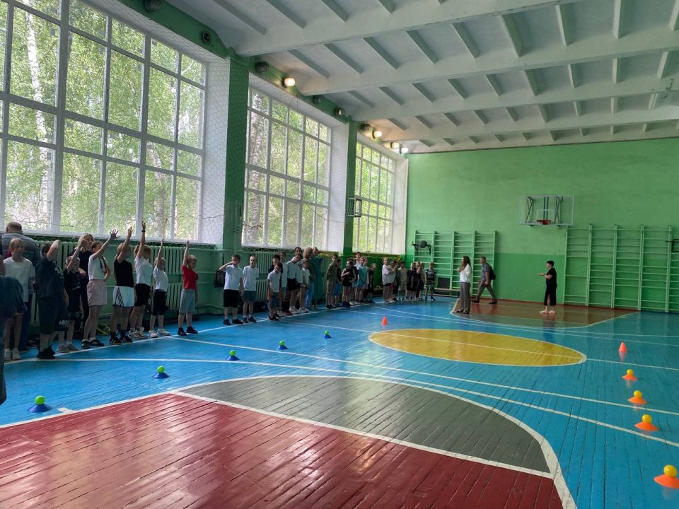 С 02 по 19 июня проходила «Спартакиада пришкольных лагерей» в рамках месячника «Спортивный Донбасс» в первом этапе приняло участие 10 пришкольных лагерей С 02 по 19 июня проходила «Спартакиада пришкольных лагерей» в рамках месячника «Спортивный Донбасс» в первом этапе приняло участие 10 пришкольных лагерей