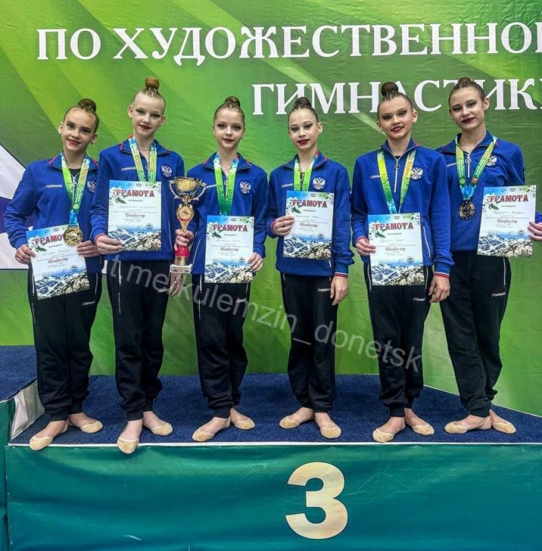 В Нальчике завершились Всероссийские соревнования по художественной гимнастике «Сказки гор» В Нальчике завершились Всероссийские соревнования по художественной гимнастике «Сказки гор»