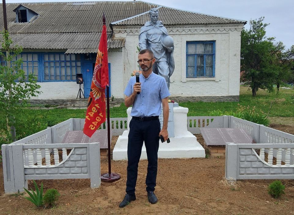 Николай Михайлов: В Старобешевском округе прошел митинг посвященное ко Дню памяти и скорби Николай Михайлов: В Старобешевском округе прошел митинг посвященное ко Дню памяти и скорби