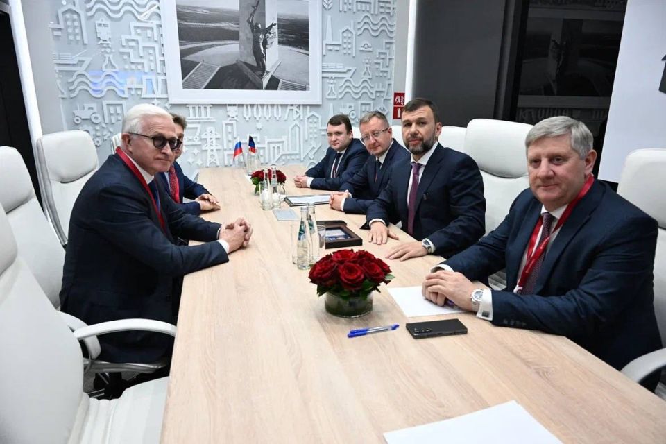 Подошел к концу третий день Петербургского международного экономического форума Подошел к концу третий день Петербургского международного экономического форума