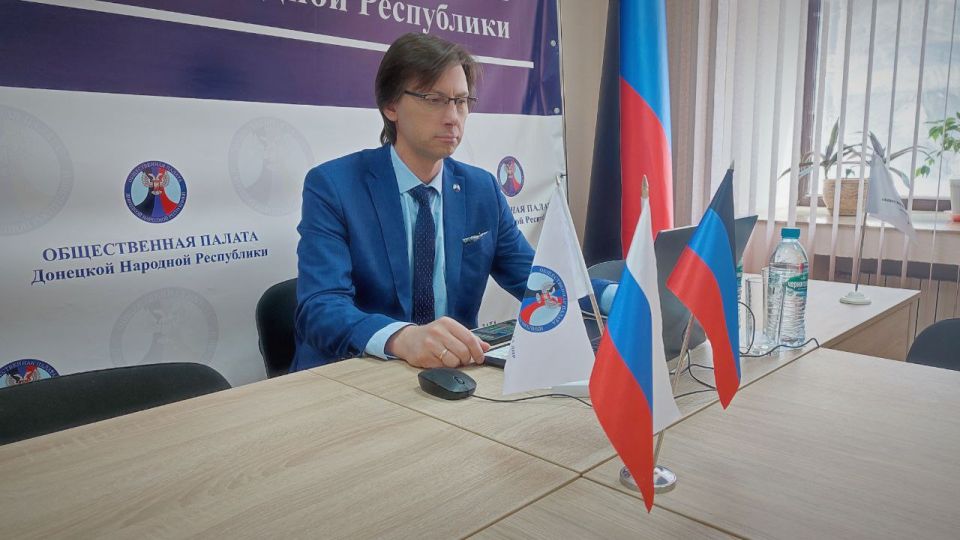 В ОП РФ прошёл круглый стол «Отцовство как традиционная семейная ценность, конституционное родительское право и основа национальной безопасности»