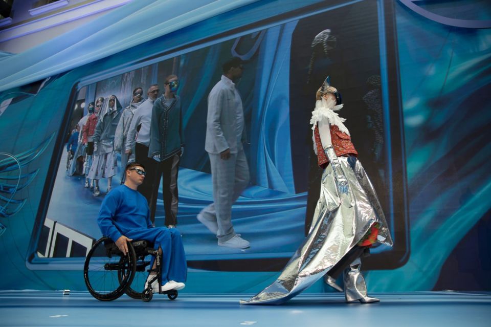 Жительница ДНР стала призером конкурса дизайна адаптивной одежды «На крыльях» Жительница ДНР стала призером конкурса дизайна адаптивной одежды «На крыльях»