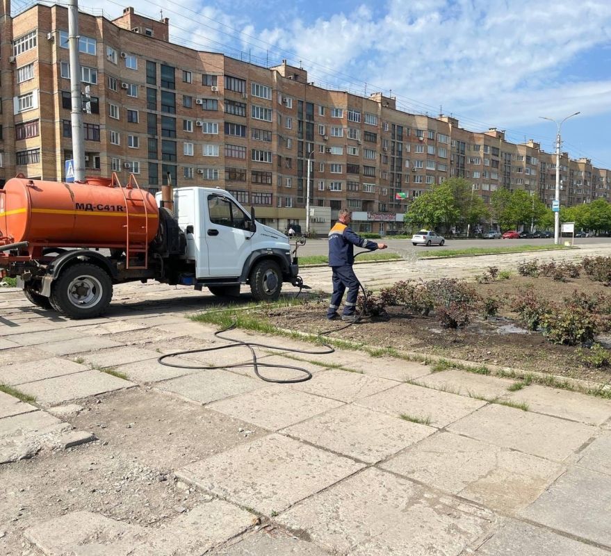 Роман Конев: В Горловке на постоянной основе выполняется комплекс мер по содержанию и уборке территории Роман Конев: В Горловке на постоянной основе выполняется комплекс мер по содержанию и уборке территории
