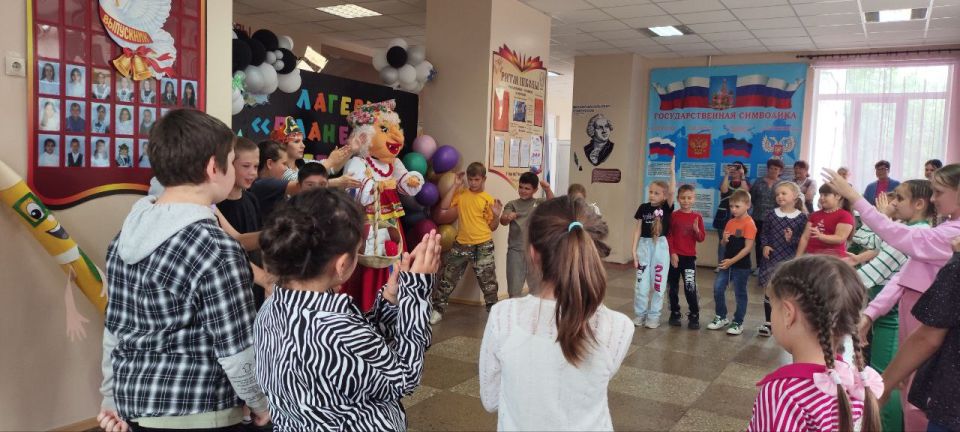 МБУ "Центр Культуры и Досуга города Дебальцево" подарил яркое завершение смены ребятам из пришкольного лагеря "Планета Детства" в ГБОУ "Школа 3 г. о. Дебальцево"! МБУ "Центр Культуры и Досуга города Дебальцево" подарил яркое завершение смены ребятам из пришкольного лагеря "Планета Детства" в ГБОУ "Школа 3 г. о. Дебальцево"!