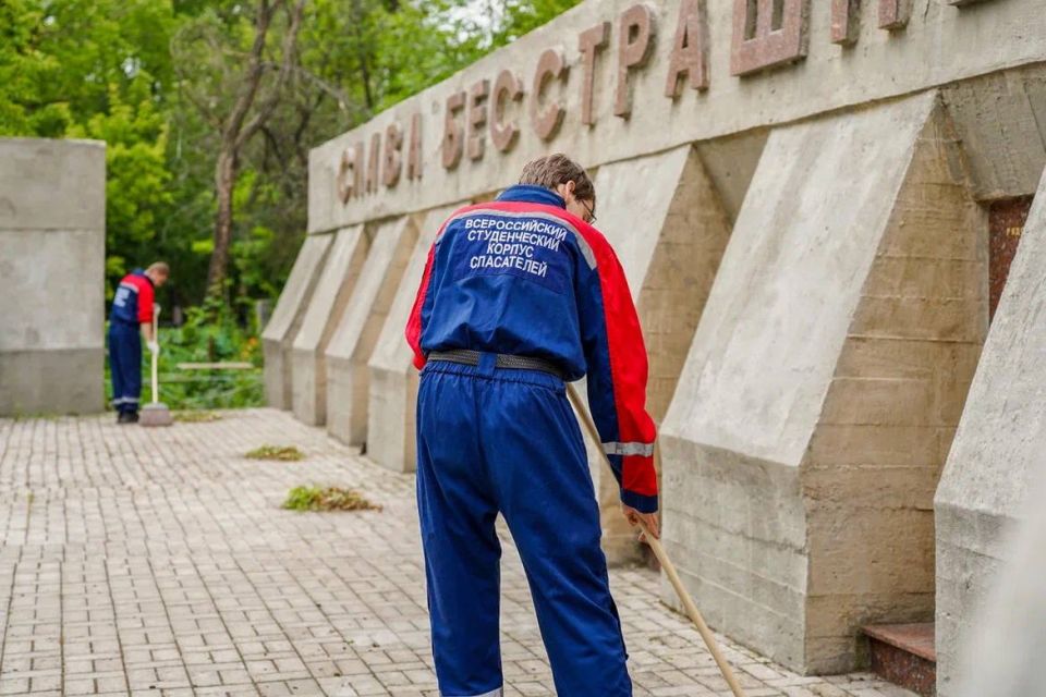Пока мы помним — они живы: молодежь провела акцию «Помним» Пока мы помним — они живы: молодежь провела акцию «Помним»