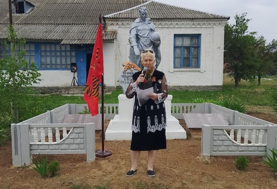 Николай Михайлов: В Старобешевском округе прошел митинг посвященный Дню памяти и скорби Николай Михайлов: В Старобешевском округе прошел митинг посвященный Дню памяти и скорби