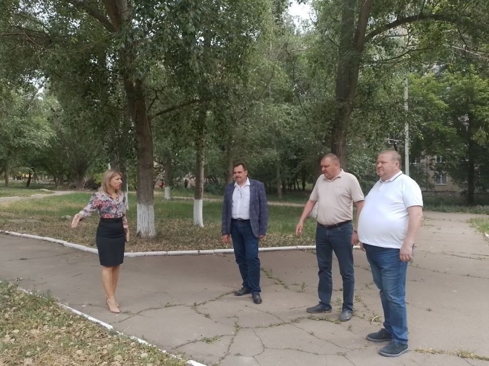 Юрий Будрин: Сегодня, 20 июня 2025 года, в рамках проекта "Управдом", реализуемого Единой Россией, в Кировском районе г. Донецка руководитель Управы Кировского внутригородского района Администрации городского округа Донецк... Юрий Будрин: Сегодня, 20 июня 2025 года, в рамках проекта "Управдом", реализуемого Единой Россией, в Кировском районе г. Донецка руководитель Управы Кировского внутригородского района Администрации городского округа Донецк...