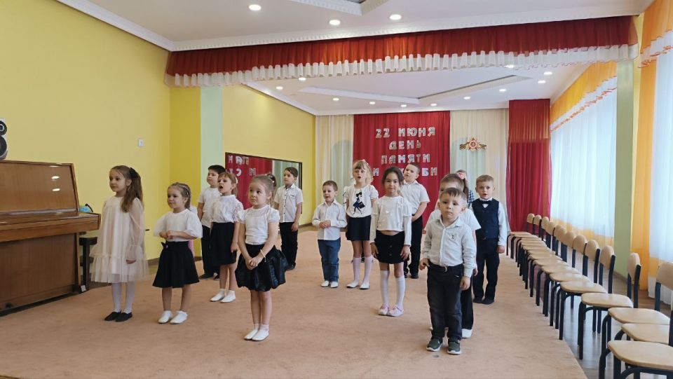 Каждый год 22 июня мы вспоминаем трагическую дату – начало Великой Отечественной войны Каждый год 22 июня мы вспоминаем трагическую дату – начало Великой Отечественной войны