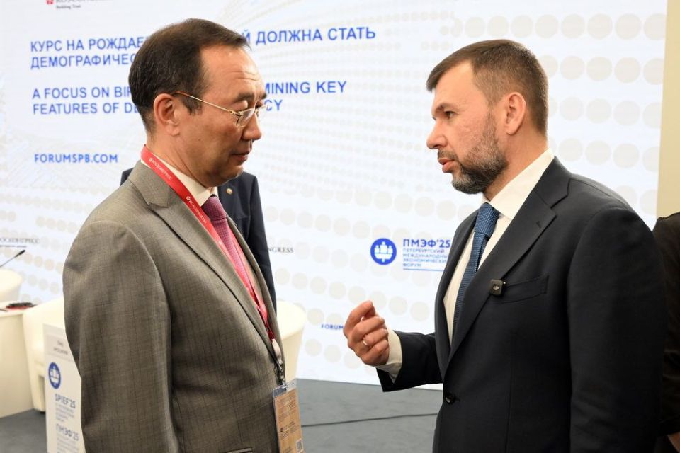 Александр Подгорный: 53 млрд инвестиций в экономику, строительство жилья и новые рабочие места: итоги ПМЭФ-25 для жителей Республики Александр Подгорный: 53 млрд инвестиций в экономику, строительство жилья и новые рабочие места: итоги ПМЭФ-25 для жителей Республики