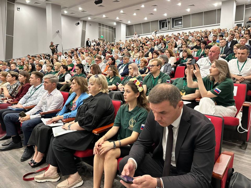 В Краснодаре стартует Окружной форум Комитета семей воинов Отечества Южного федерального округа В Краснодаре стартует Окружной форум Комитета семей воинов Отечества Южного федерального округа